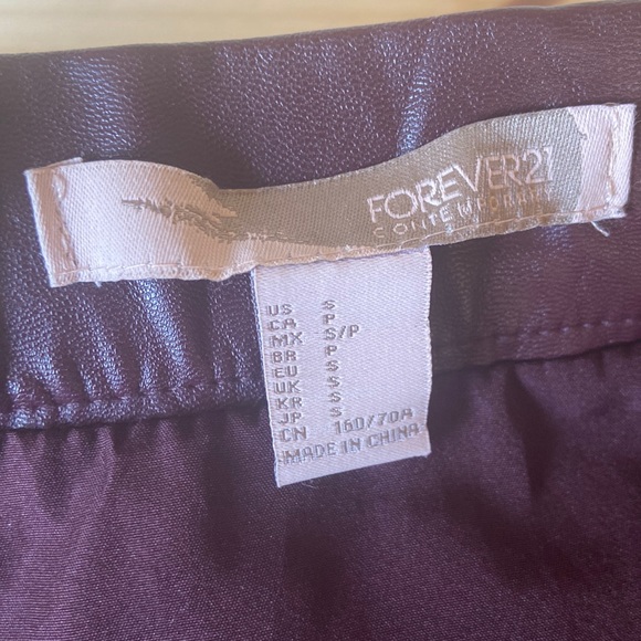 Forever 21 Burgundy Faux Leather Full Skirt - Picture 2 of 2
